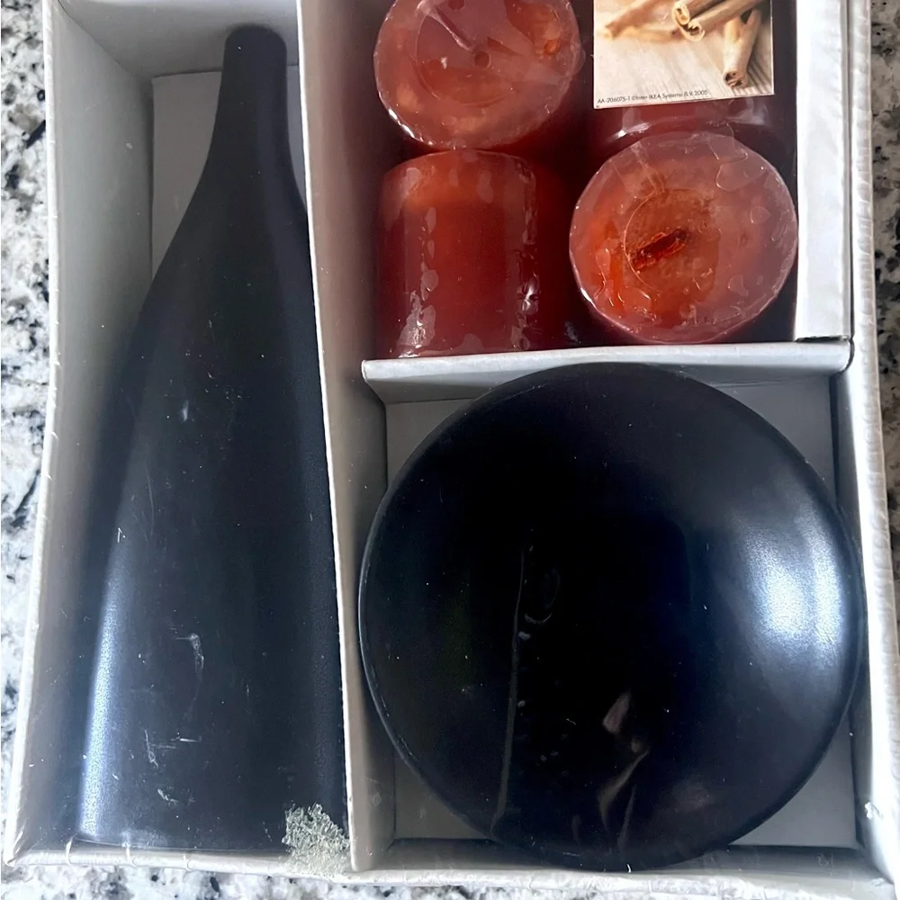 IKEA GLITTRA Black Candle Set -Vase, Candle Holder, 4 Cinnamon Candles - New Box